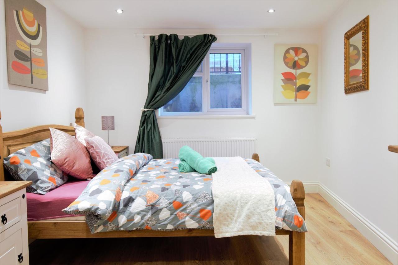 Stylish 2 Bedroom Apartment In The Heart Of Greenwich London Exteriör bild