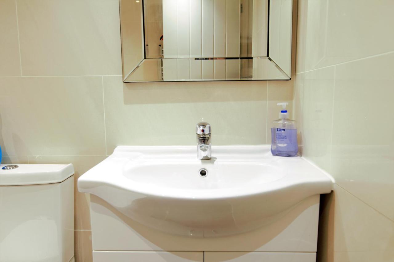 Stylish 2 Bedroom Apartment In The Heart Of Greenwich London Exteriör bild