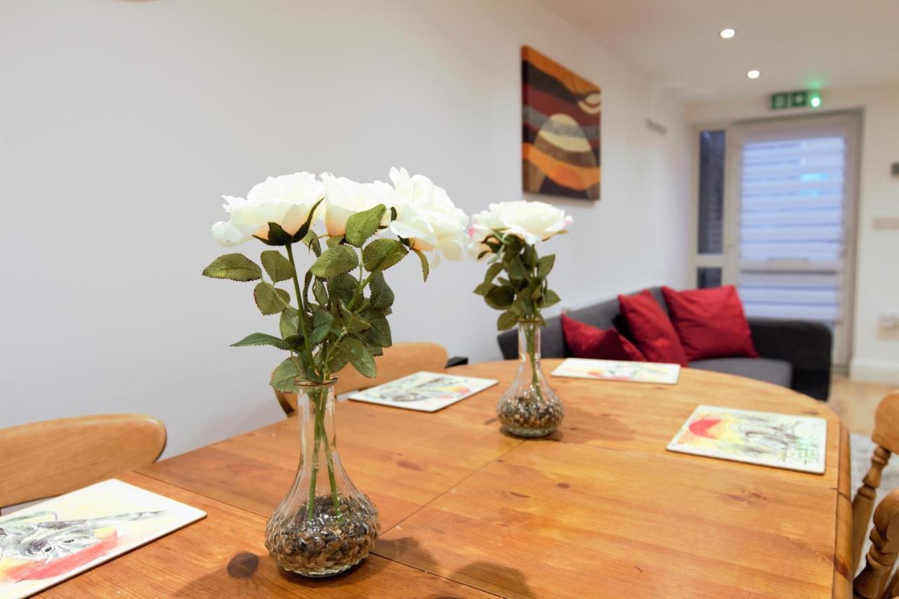 Stylish 2 Bedroom Apartment In The Heart Of Greenwich London Exteriör bild
