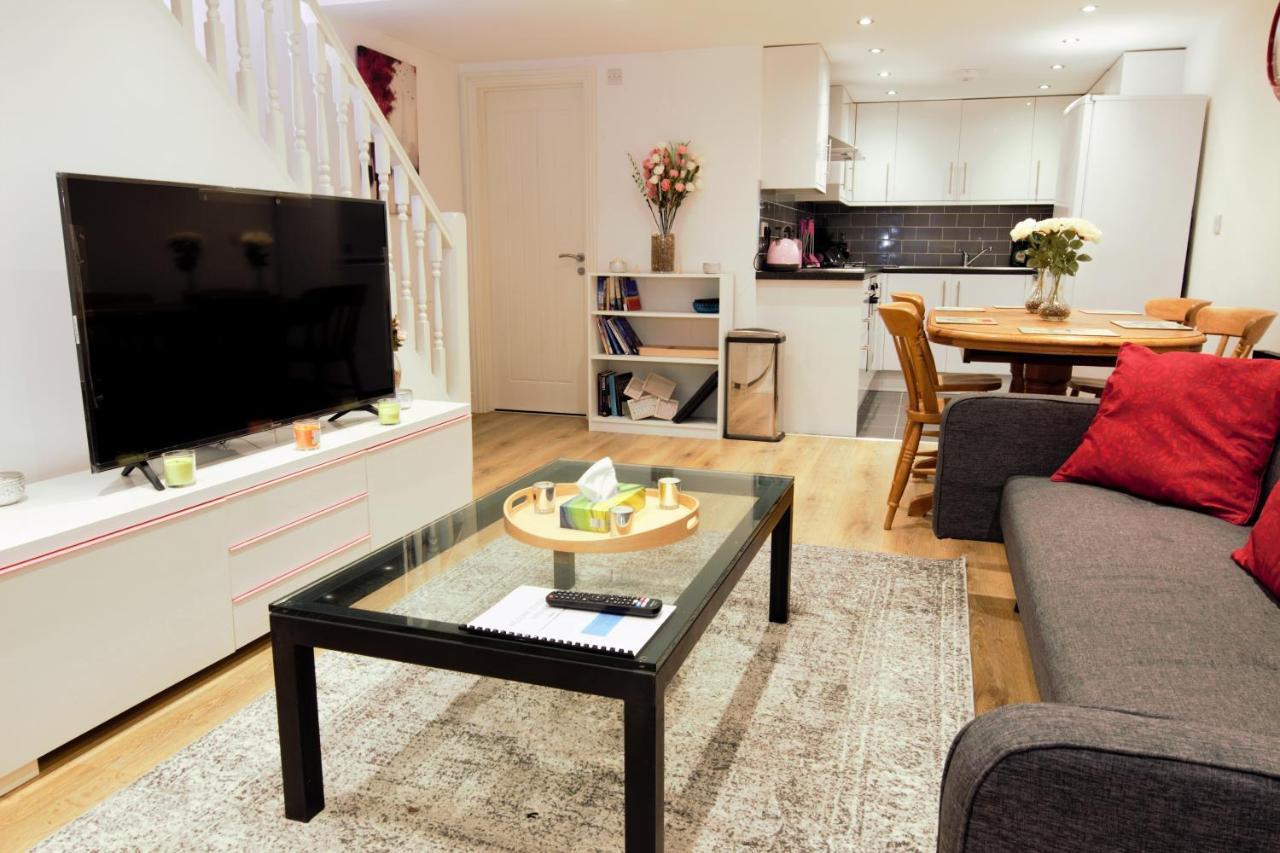 Stylish 2 Bedroom Apartment In The Heart Of Greenwich London Exteriör bild